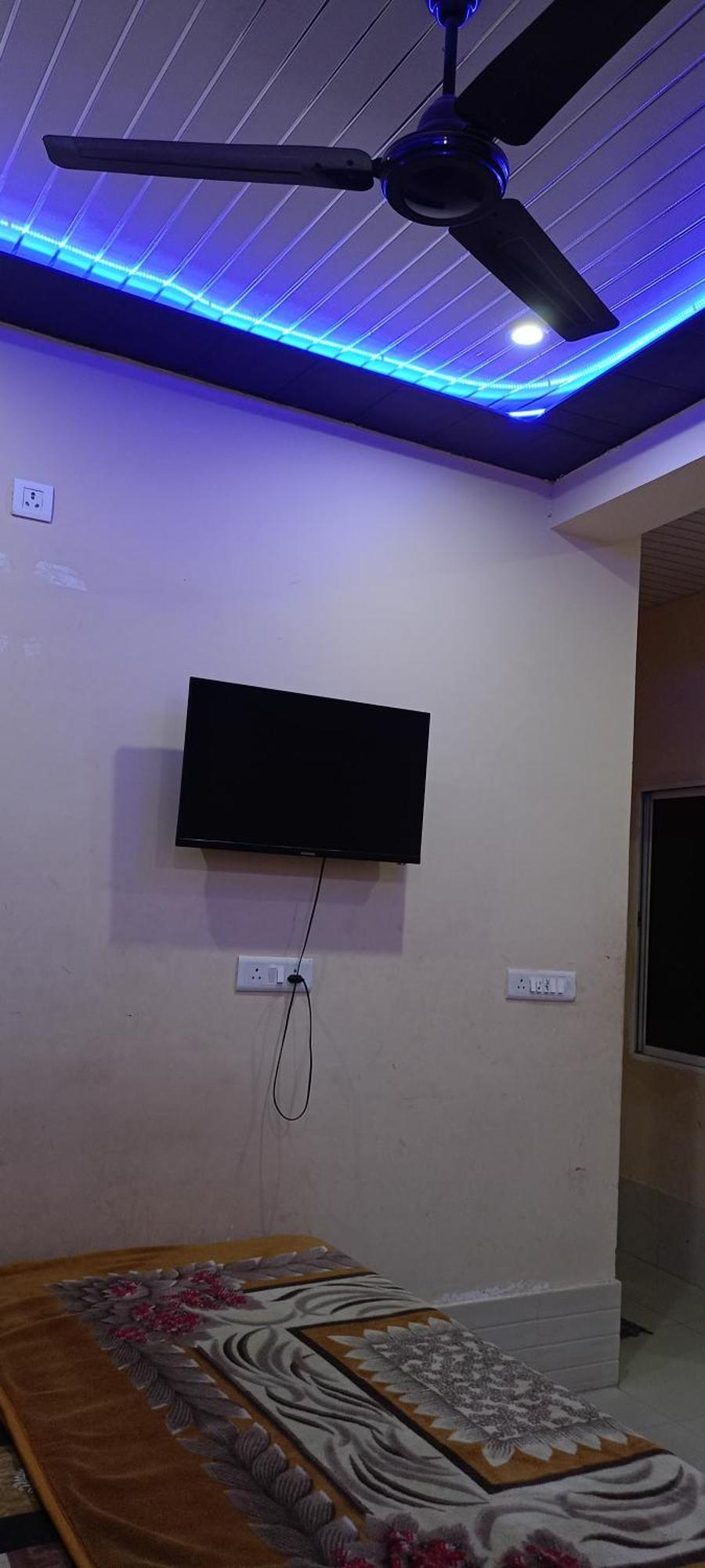 New Gayatri Palace Near Prem Mandir Vrindāvan Εξωτερικό φωτογραφία