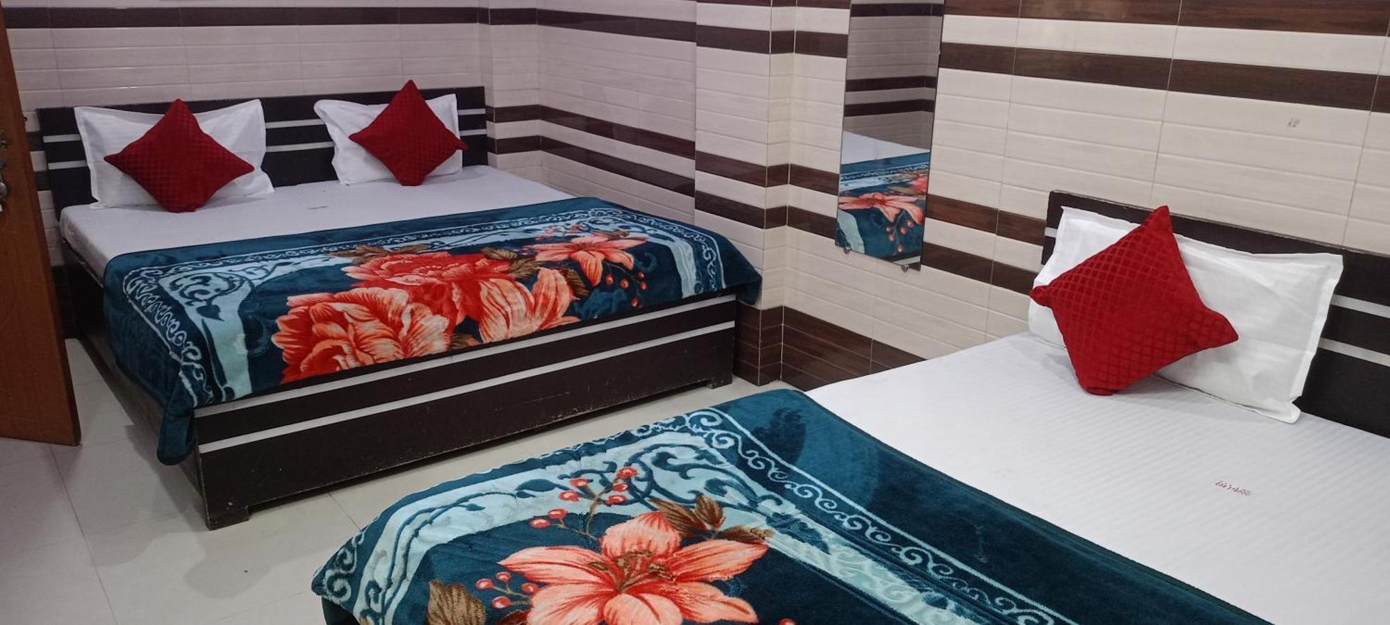New Gayatri Palace Near Prem Mandir Vrindāvan Εξωτερικό φωτογραφία