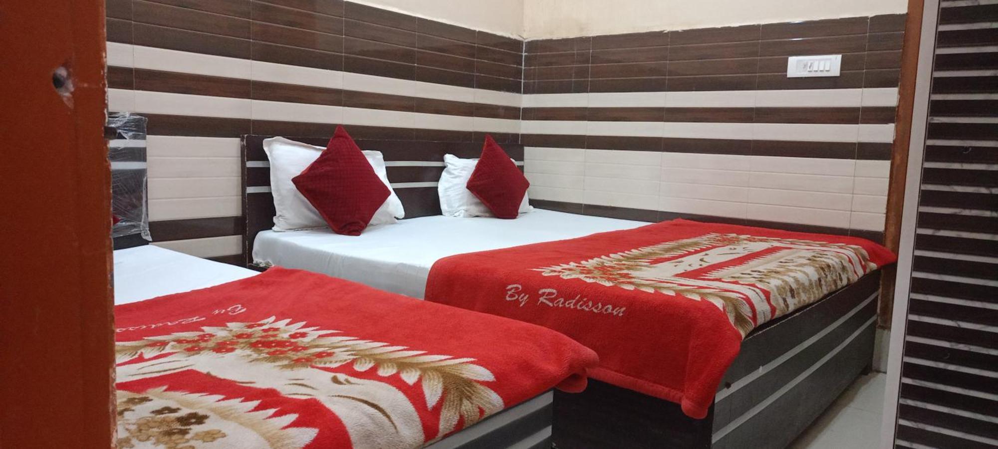 New Gayatri Palace Near Prem Mandir Vrindāvan Εξωτερικό φωτογραφία