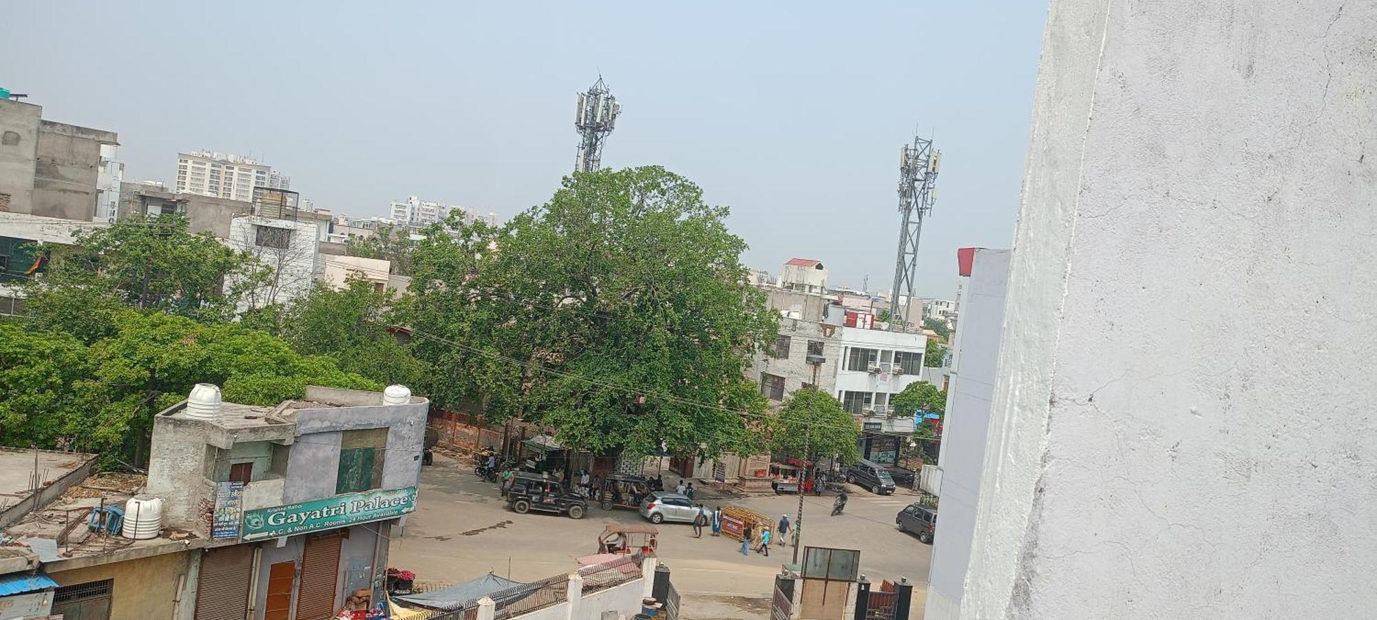 New Gayatri Palace Near Prem Mandir Vrindāvan Εξωτερικό φωτογραφία